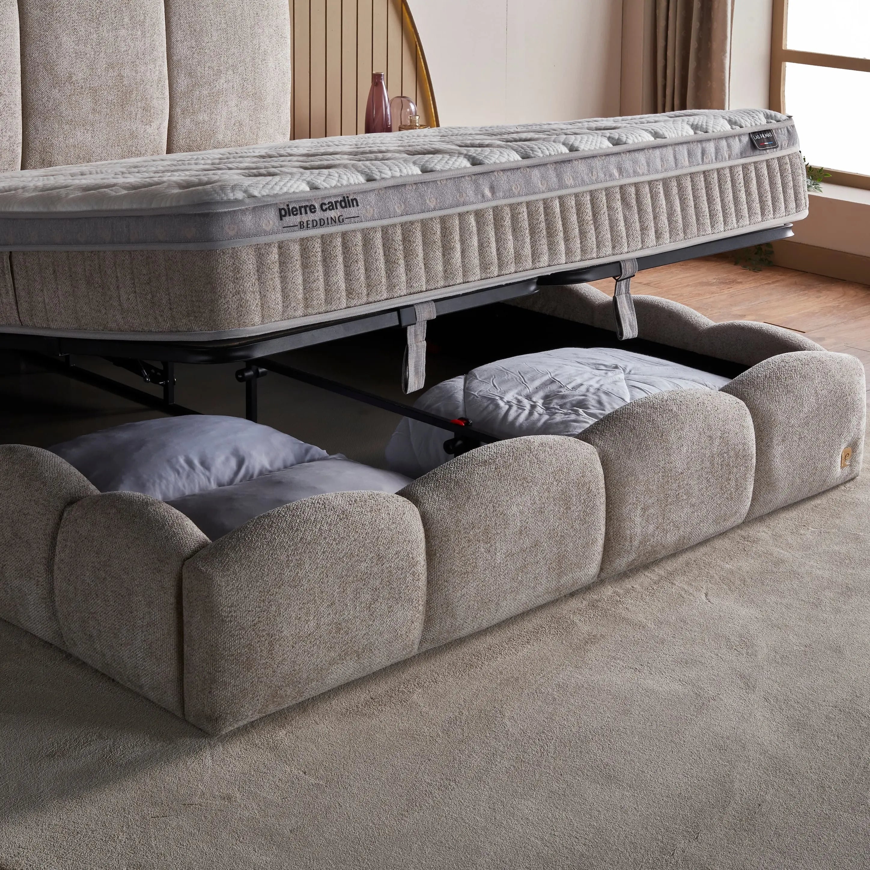 Lit Coffre LAS PALMAS Pierre Cardin