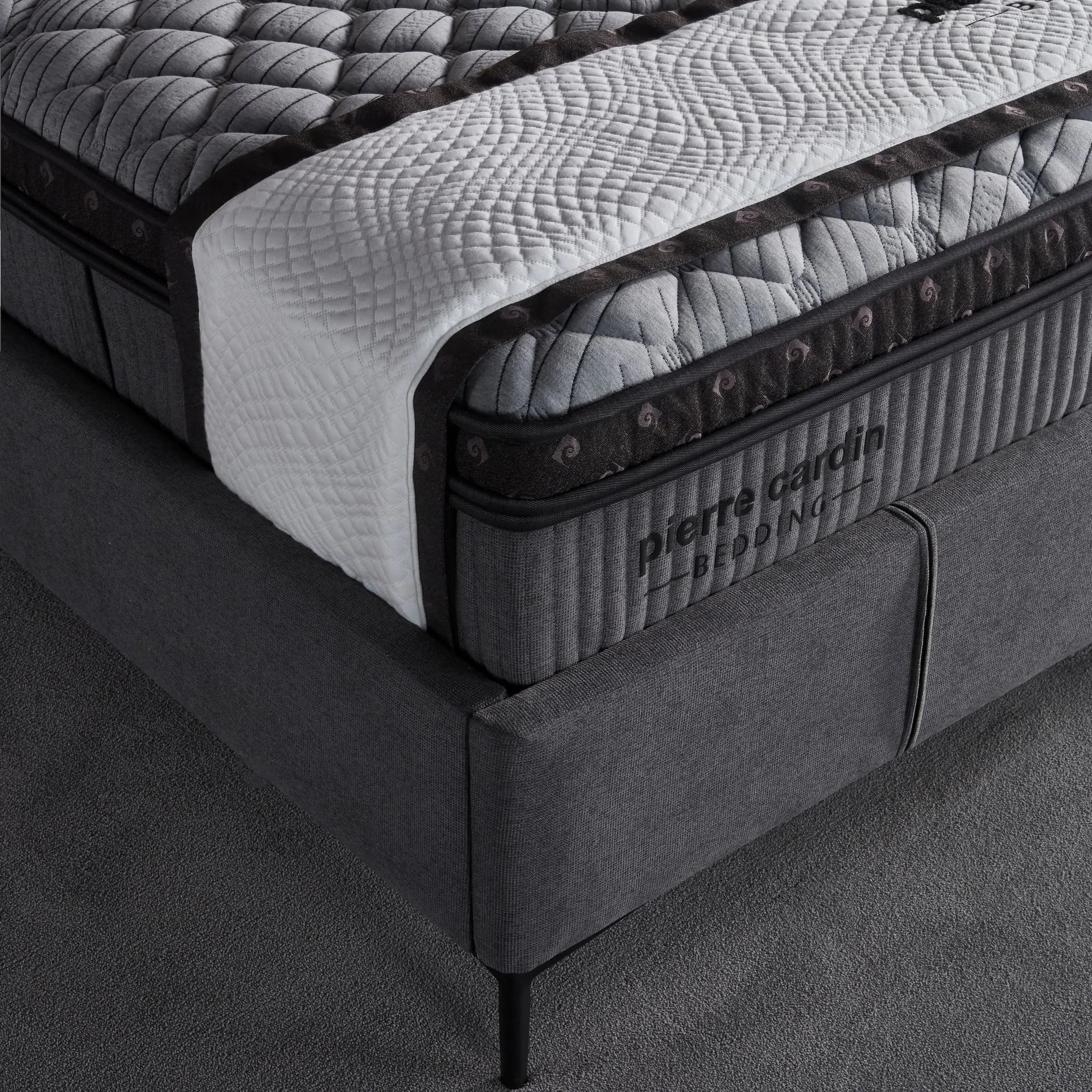 Lit Coffre LEON Pierre Cardin