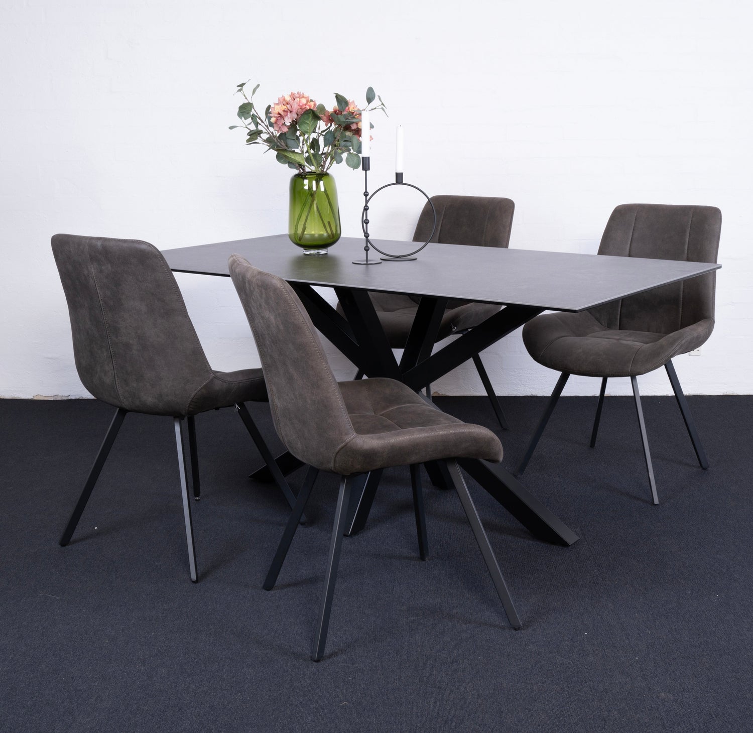 Tables & Chaises