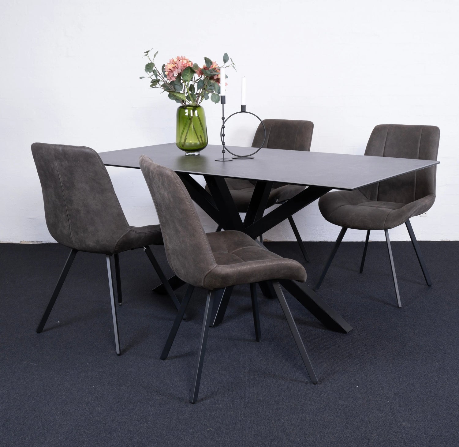 Tables & Chaises