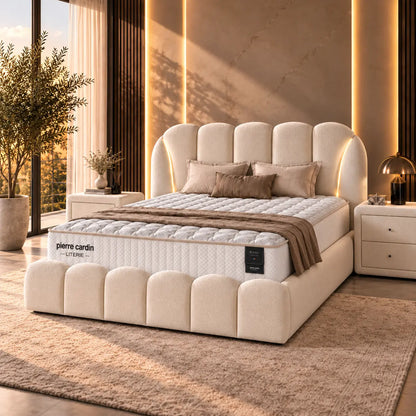 Lit coffre RIVOLI Pierre Cardin avec matelas RIVOLI, vue de trois quarts côté droit