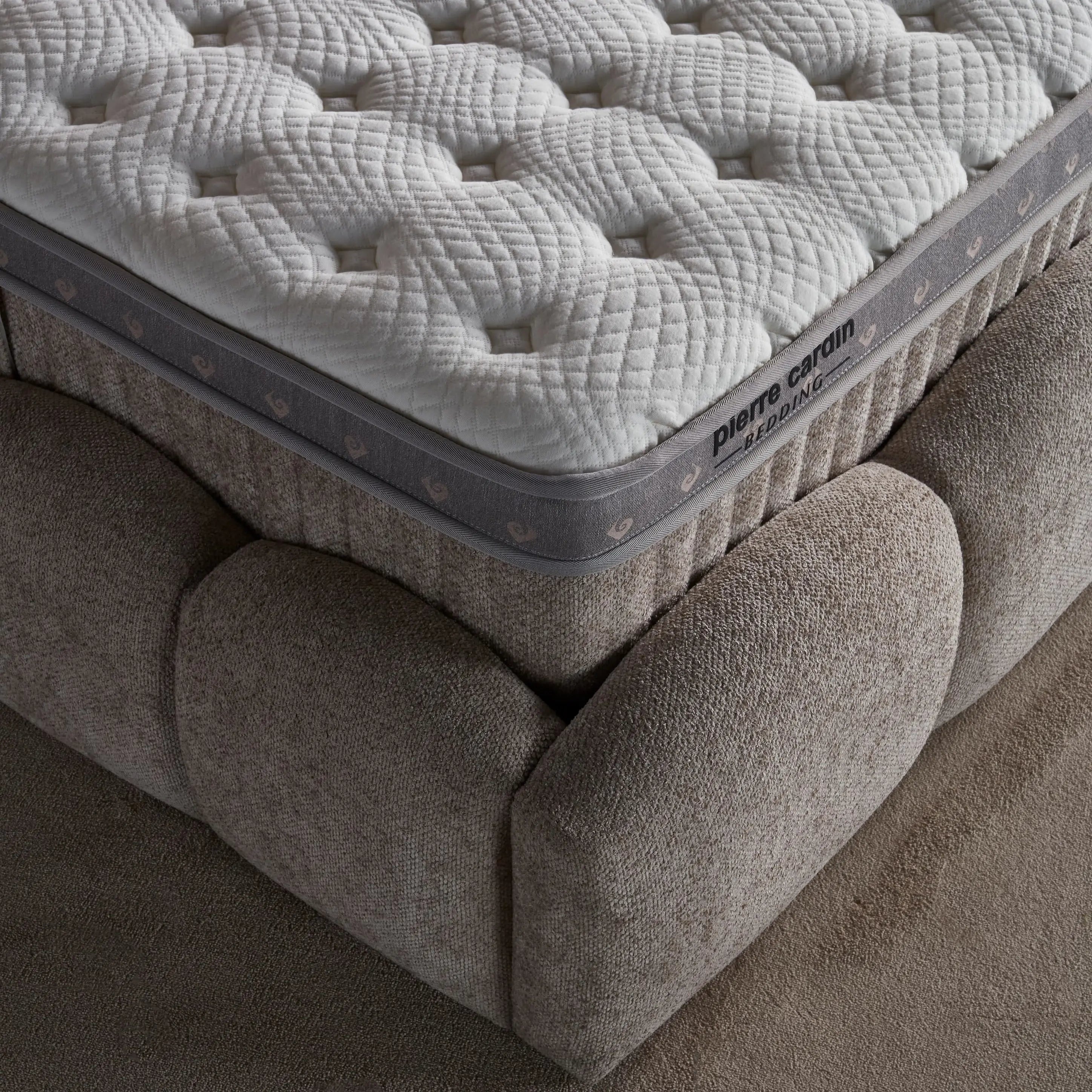 Lit Coffre LAS PALMAS Pierre Cardin