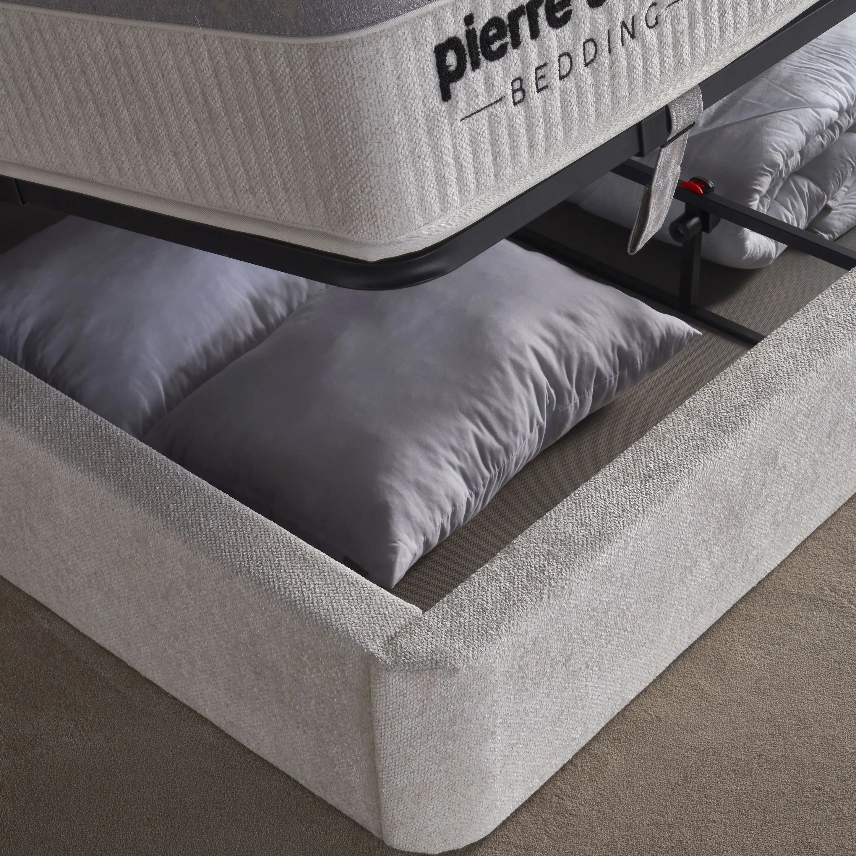 Lit Coffre MONZA LED Pierre Cardin